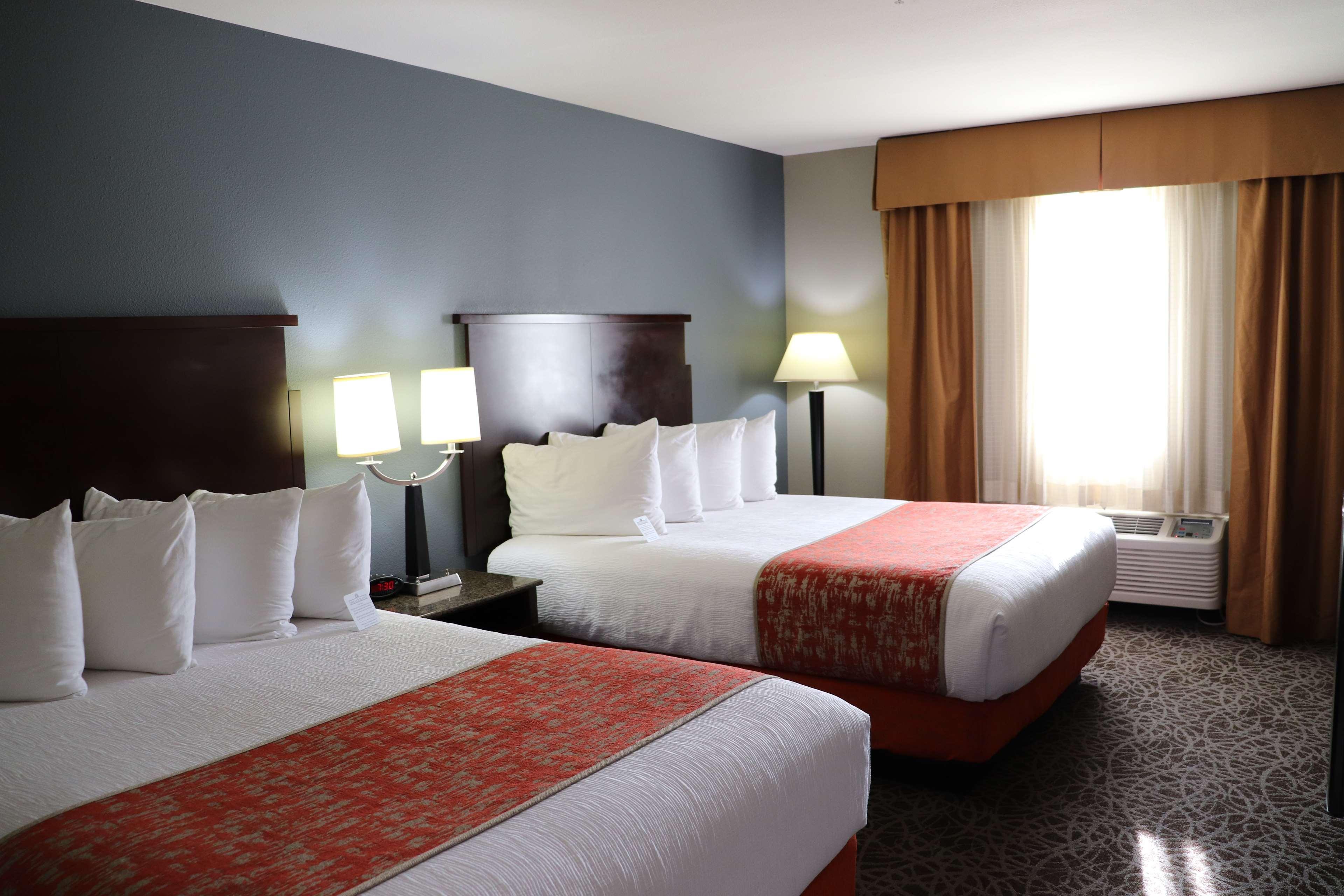Best Western Porterville Inn Экстерьер фото