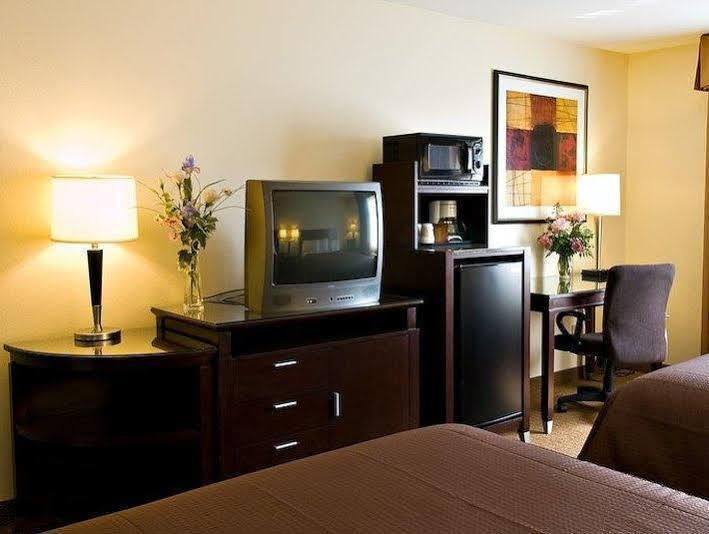 Best Western Porterville Inn Экстерьер фото